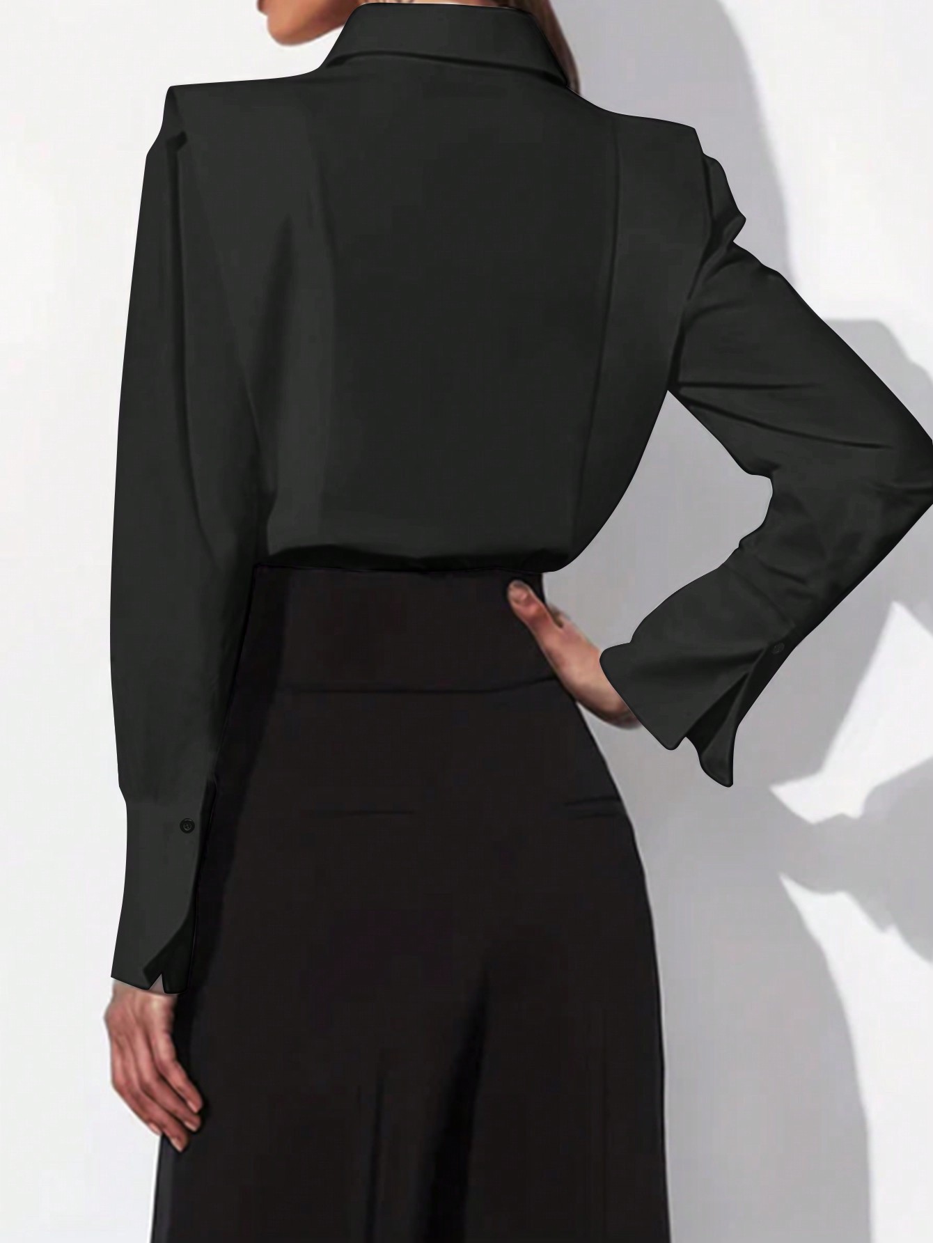Kadın Siyah Omuz Vatkalı Gömle - Shoulder Pad Set In incelemesi ve fiyatı